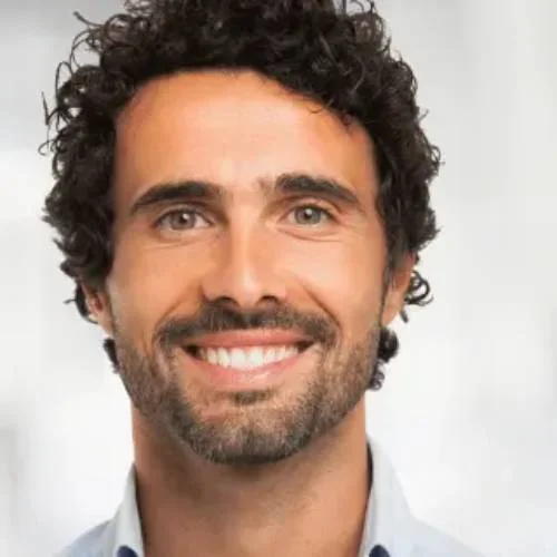 Salah R.